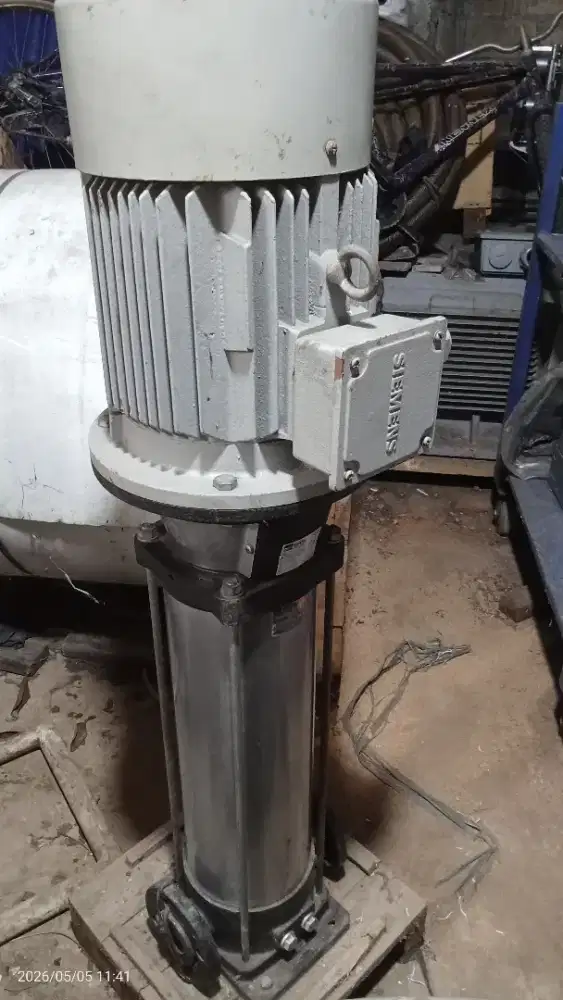 Pompa Vertikal Ebara  7,5 kW / 10 HP