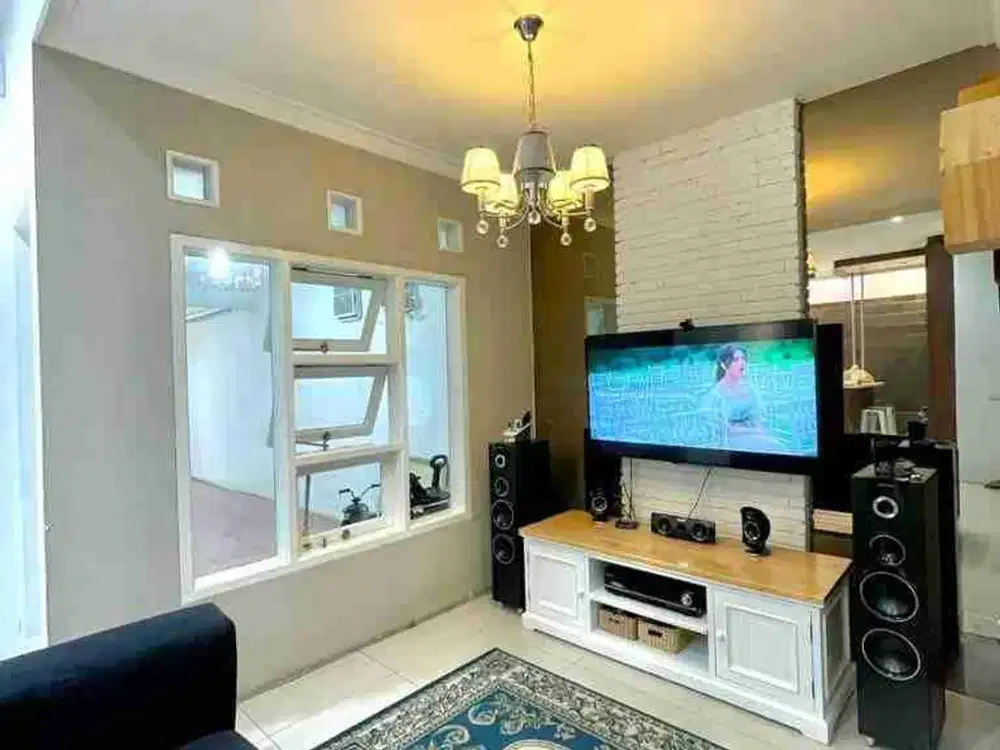 Rumah Cantik Harga Menarik Area Buah Batu BKR Kota Bandung