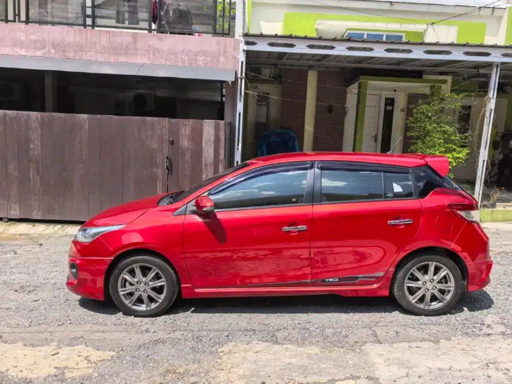 Yaris trd manual 2016 Merah