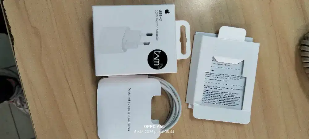 Jual charger iPhone orisinil