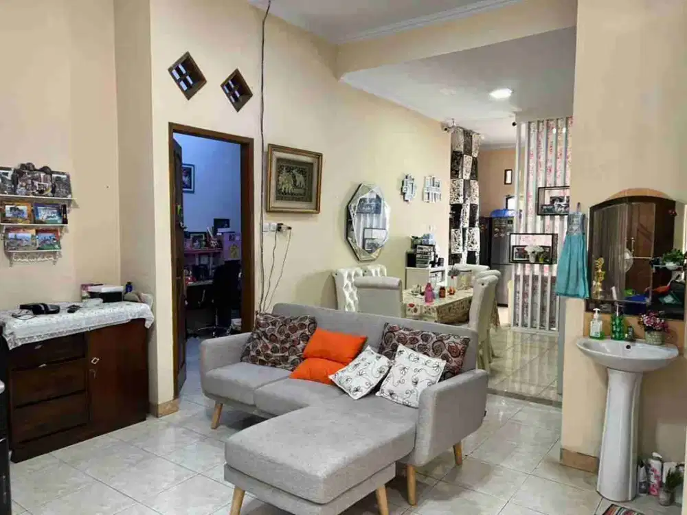 jual cepat rumah siap huni di Pejaten Timur pasar Minggu Jaksel