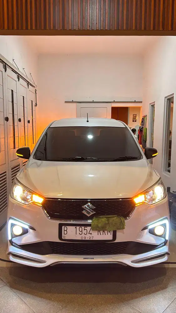 Ertiga GT sport hybrid AT 2022 ( gresss)