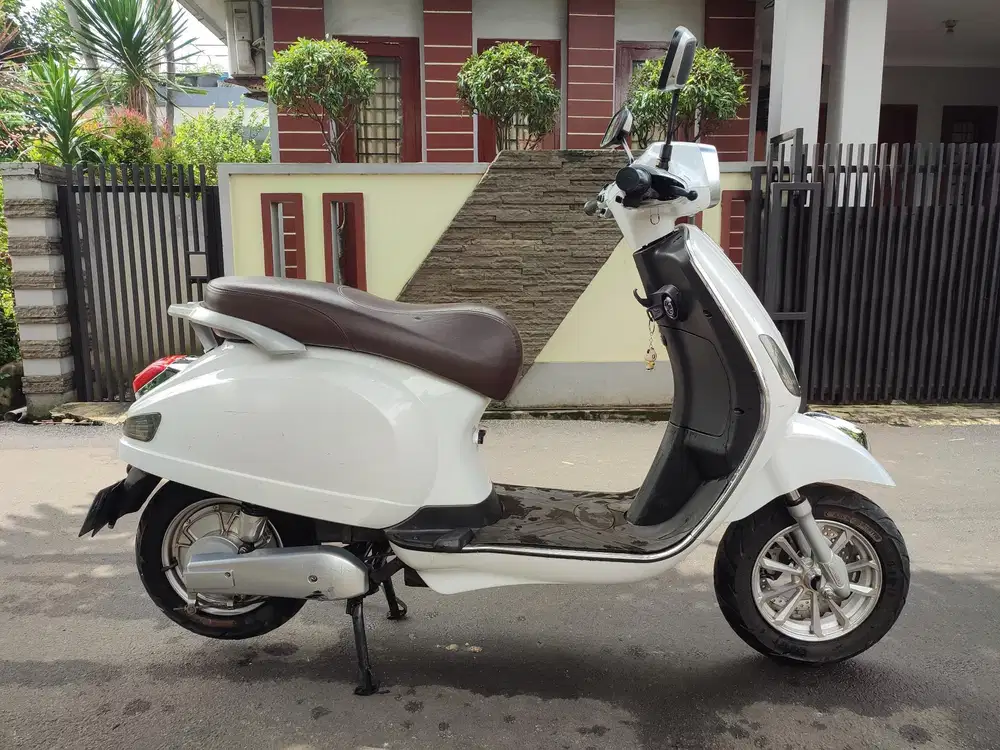 MASUK MOTOR LISTRIK UWINFLY T3 TAHUN 2022