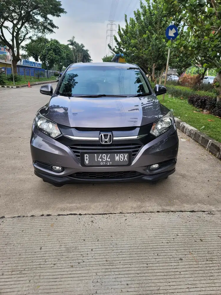 JUAL CEPAT HONDA HRV E MATIC TAHUN 2017 GREY