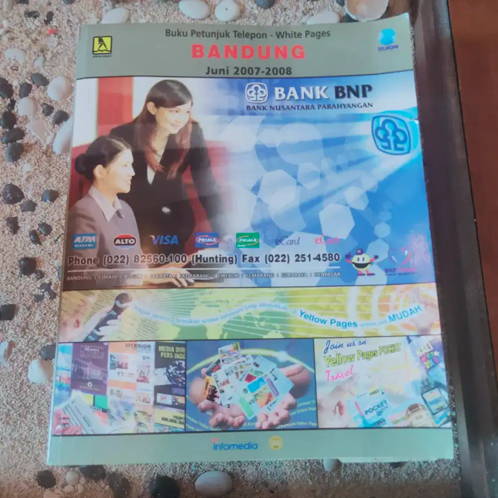 Buku white pages halaman putih vintage bandung 2007 - 2008