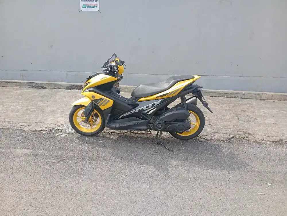 aerox kuning 2017