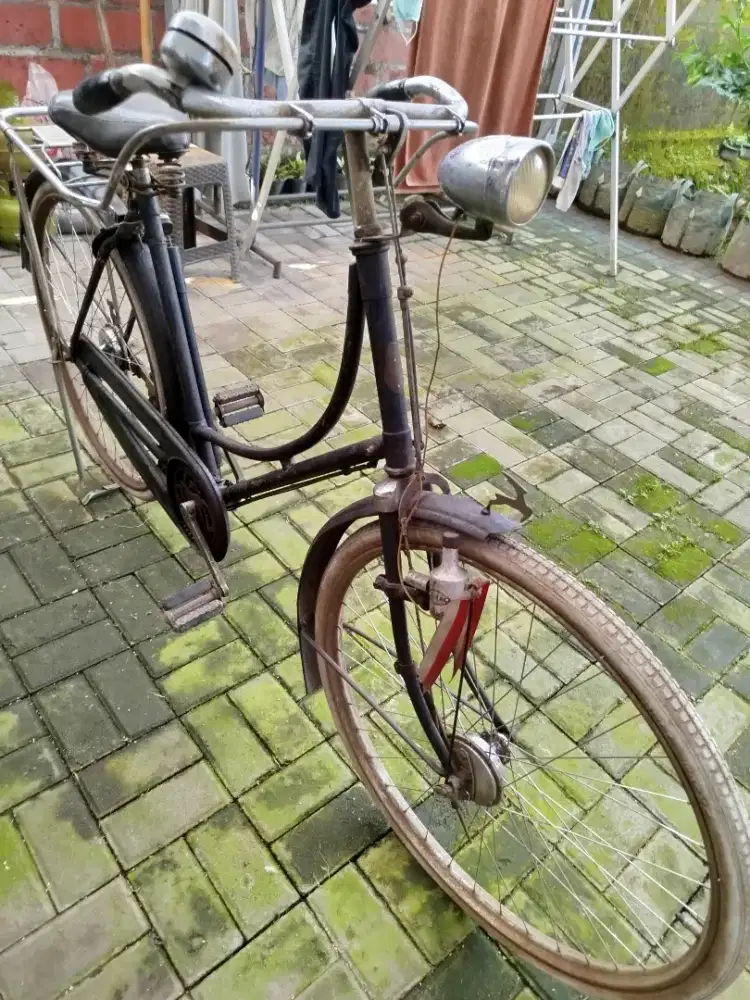 Sepeda gazele antik