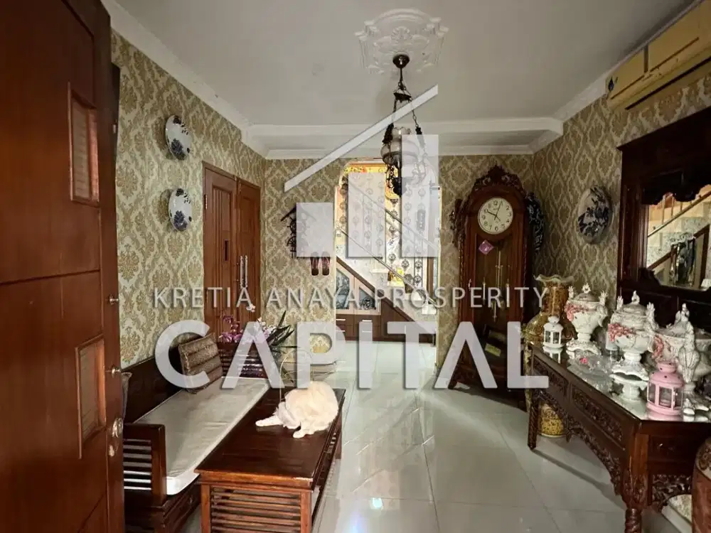 HARGA MENAWAN RUMAH STRATEGIS DI AREA TURANGGA SAYAP GATOT SUBROTO