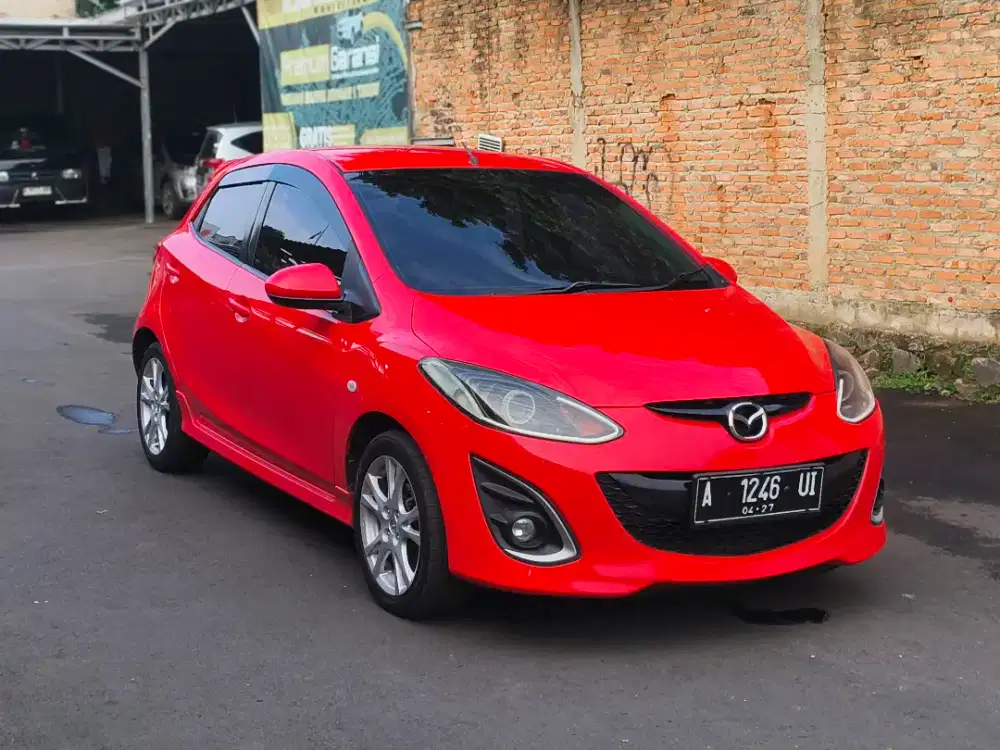 Mazda 2 HB R matic 2011