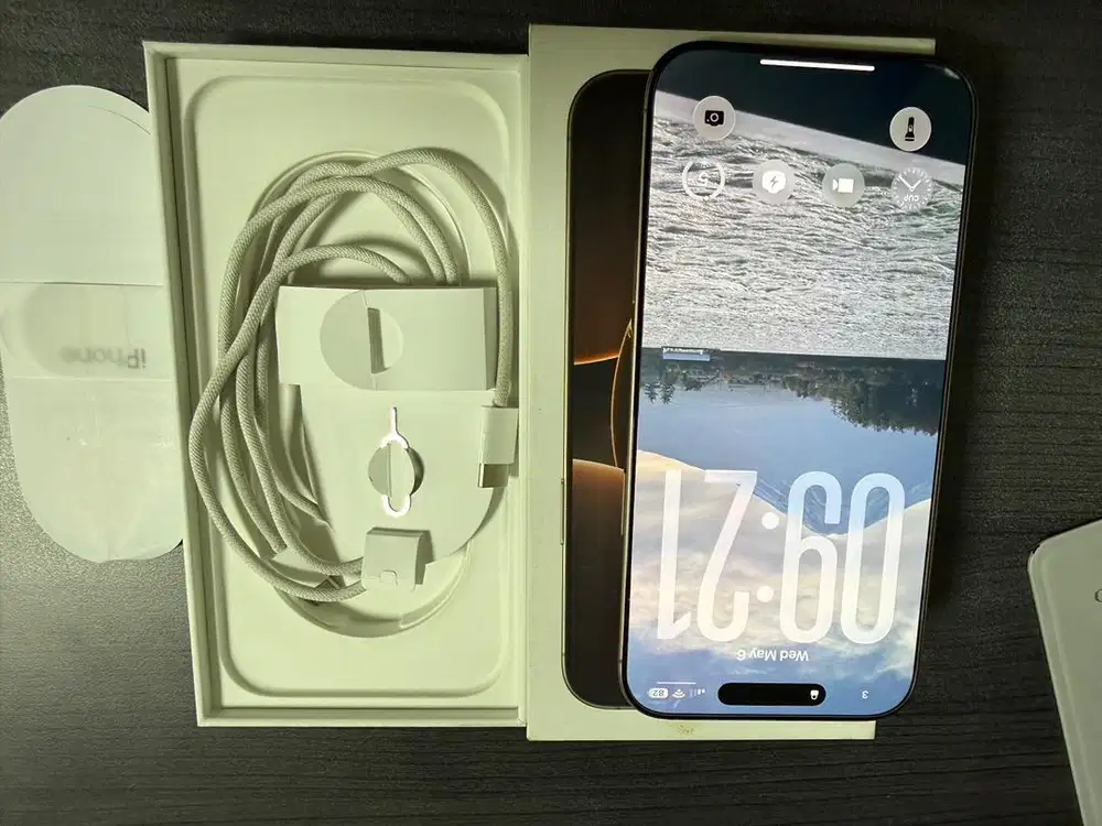 DiJual iPhone 16 pro max 512GB