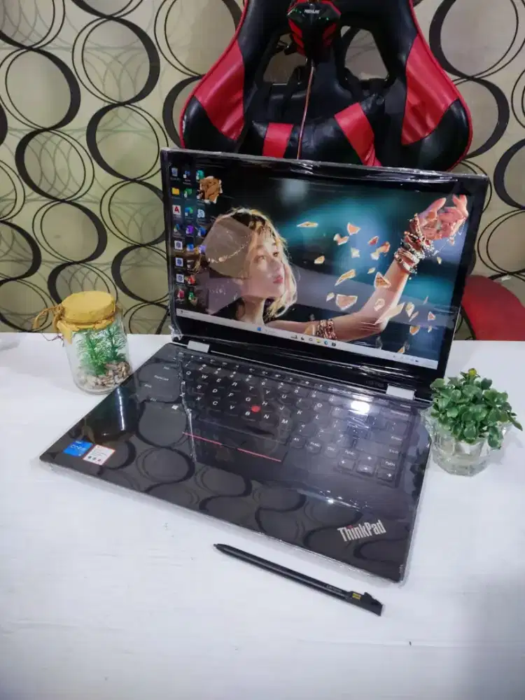 Lenovo Yoga L13 + PEN black [RAM 8GB +SSD 256GB]