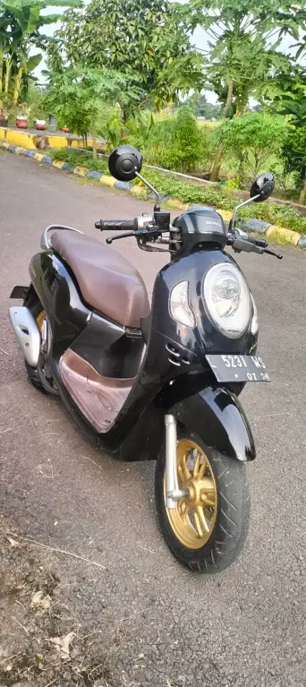 Honda Scoopy 2021