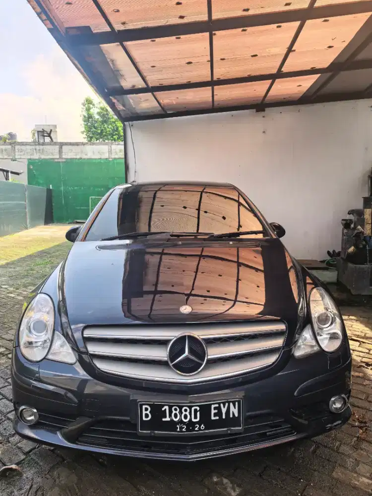 Mercedez Benz R280L KM 40rb Asli