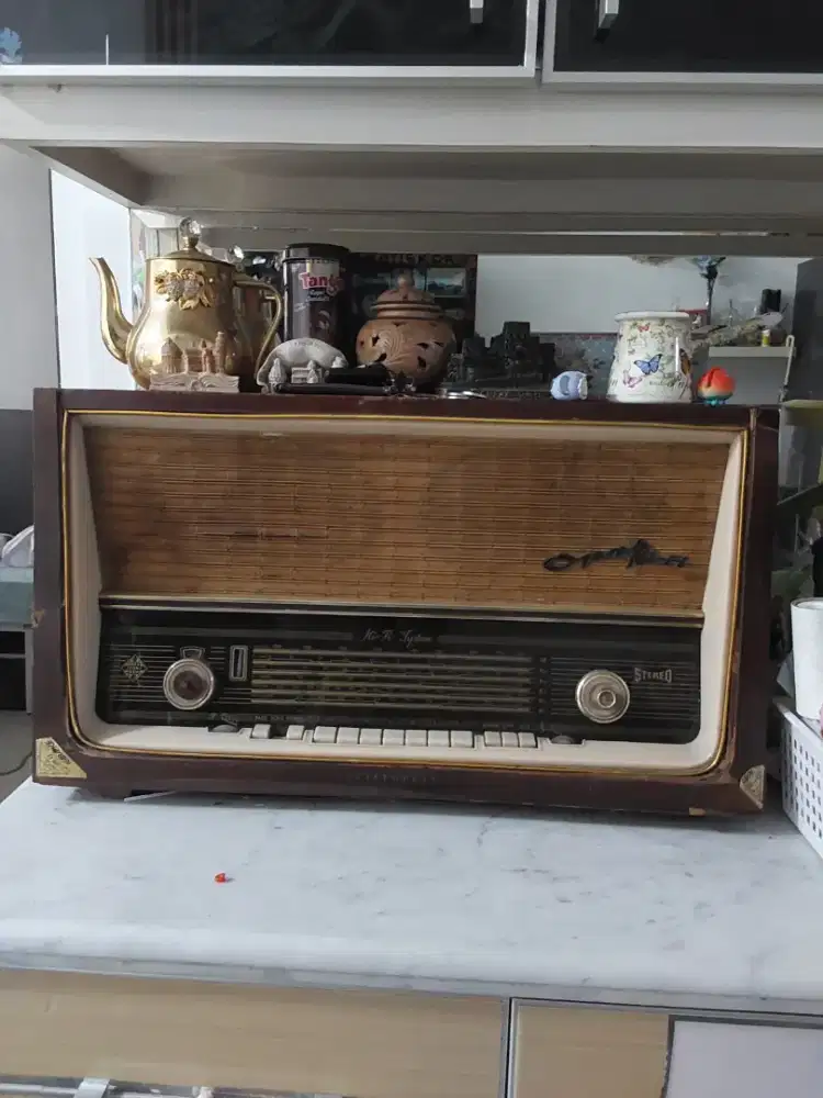 Radio Stereo Jadul