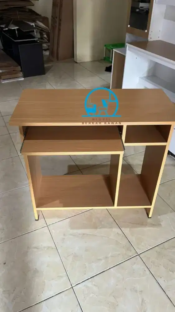 Promo Meja Komputer Minimalis