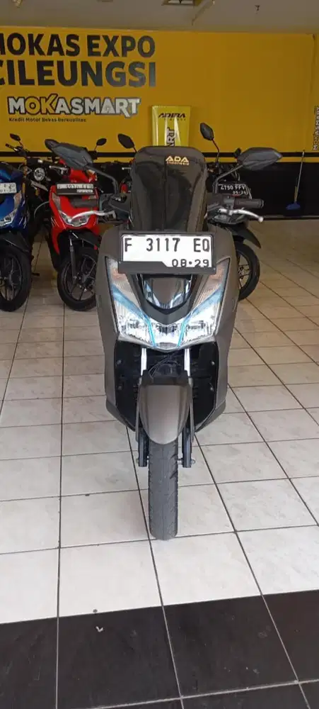 Dijual motor Yamaha Lexi s2018