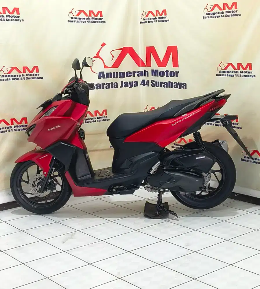 Siap pakai Honda new vario 160 Cbs tahun 2022 Merah Doff