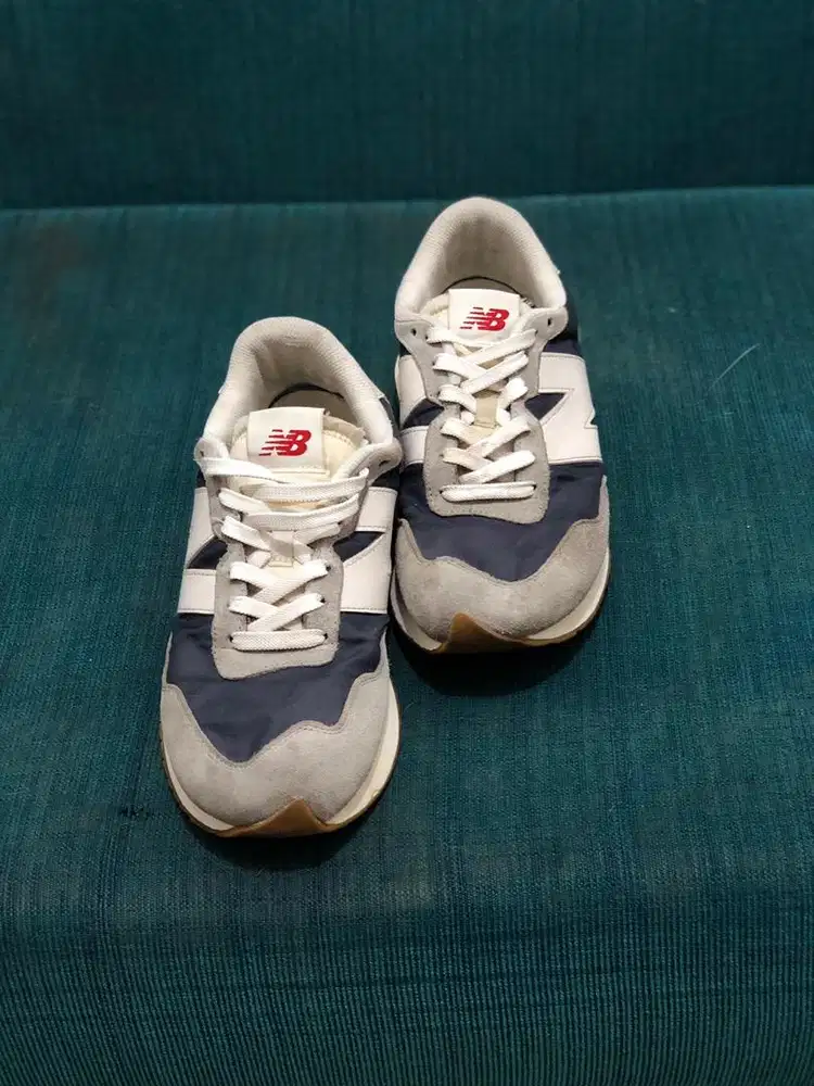 New balance 237