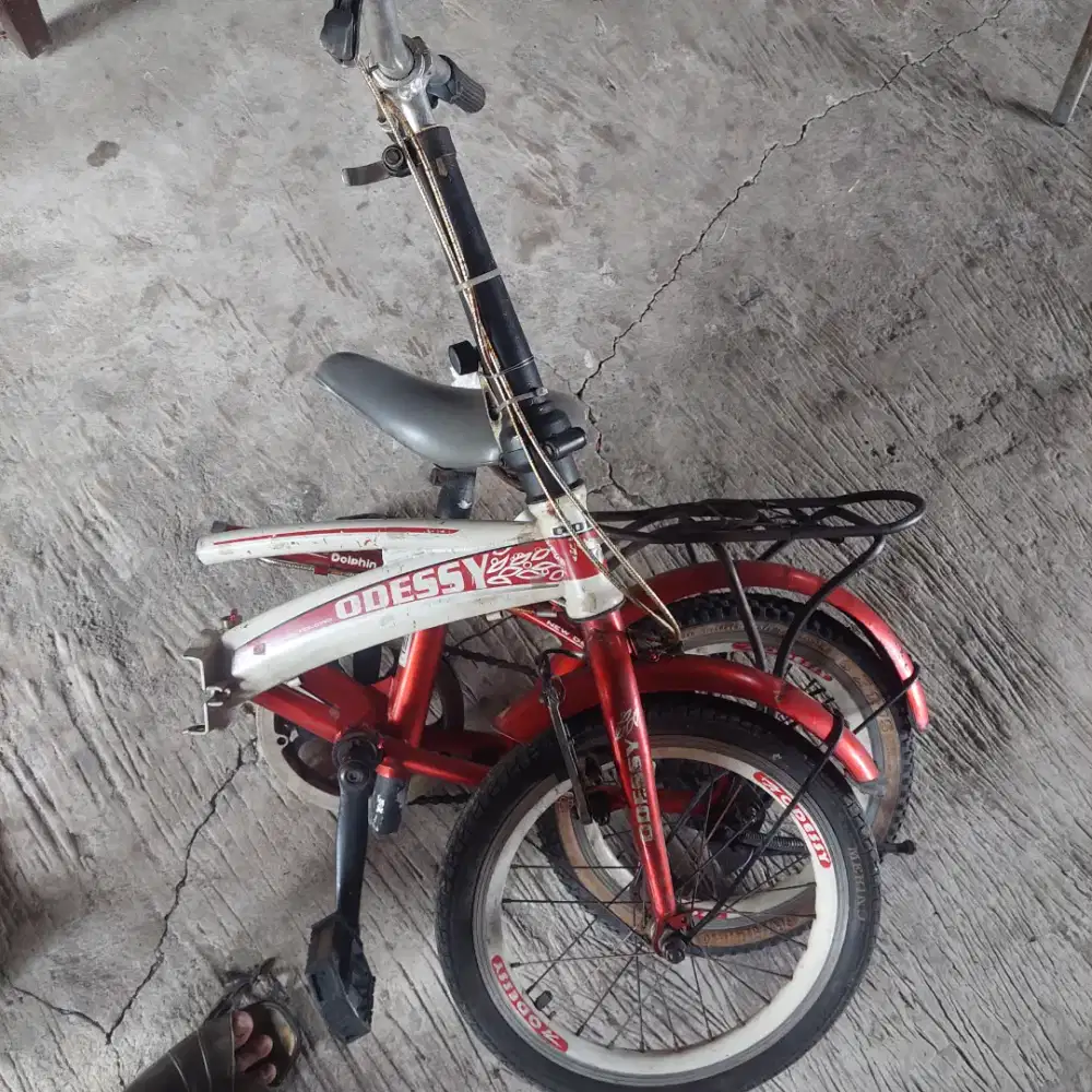 Sepeda oddisey lipat size 16