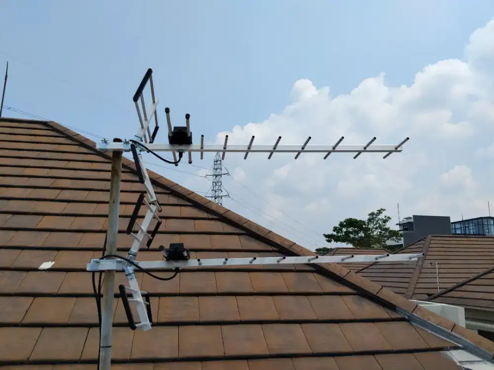 Pemasangan, servis, antena TV Digital, CCTV.