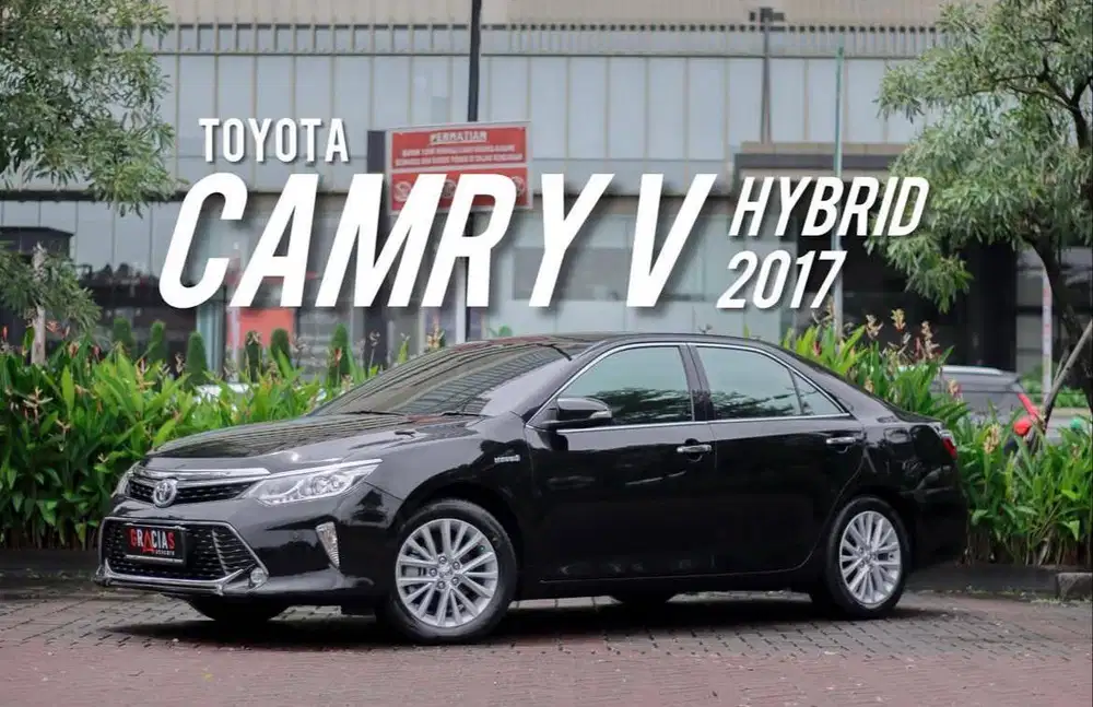 TERMURAH CAMRY HYBRID 2017