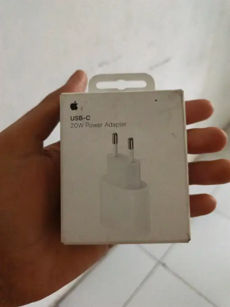 USB C 20W POWER ADAPTER ORI MASIH SEGEL
