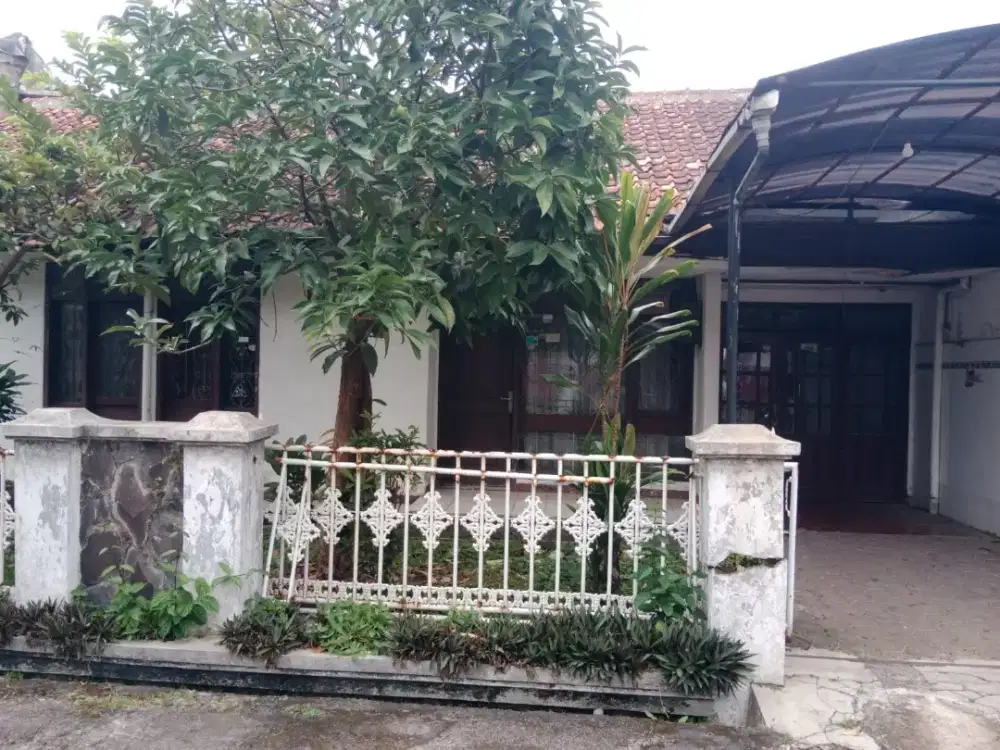 Disewakan rumah nyaman harga nego