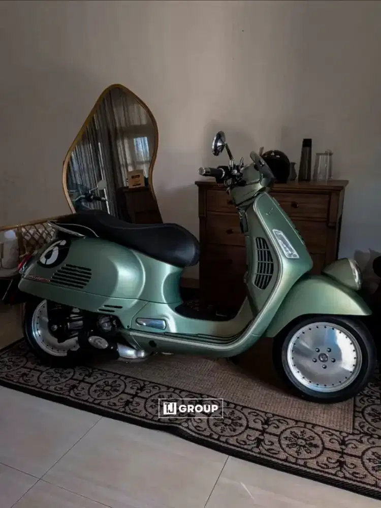 FOR SALE!! Vespa GTV 300 Sei Giorni 2018