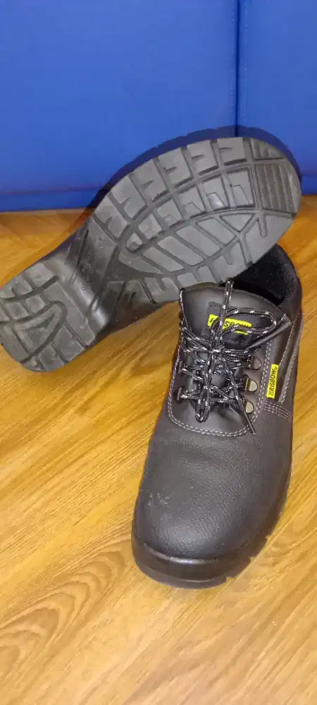 Jual sepatu safety krisbow