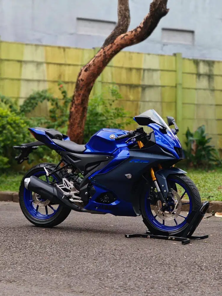 YAMAHA YZF R15 V4 BIRU 2022 KM LOW PAJAK PANJANG RASA BARU