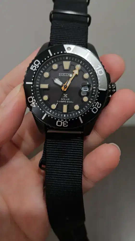 Seiko solar SNE493P1 black serie limited