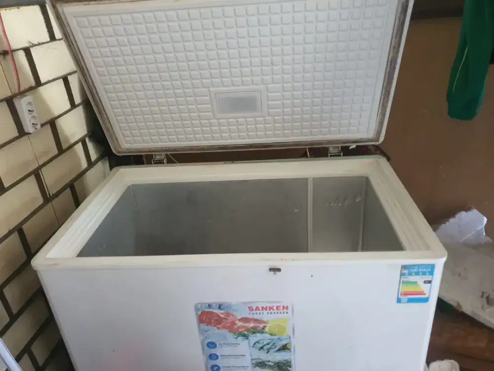 Freezer BOX 300 liter