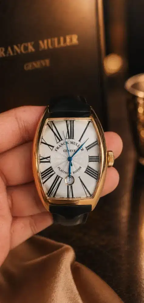 Di jual  jam Asli italy