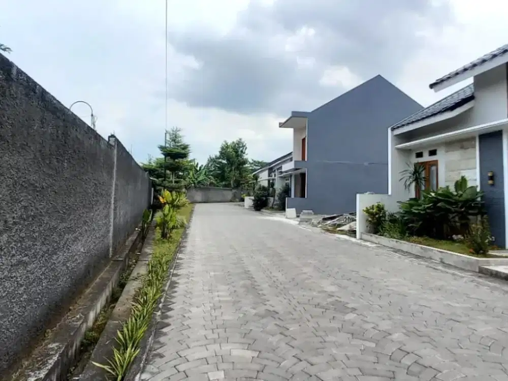 Hunian Cantik Minimalis dengan Lokasi Strategis hanya selangkah dari jalan Raya Purwomartani