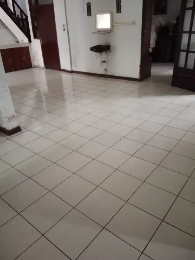 Disewakan rumah nyaman harga nego