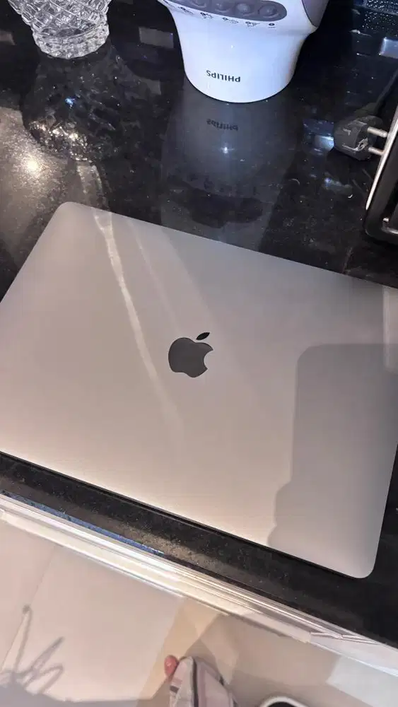 Macbook air M1 256/8