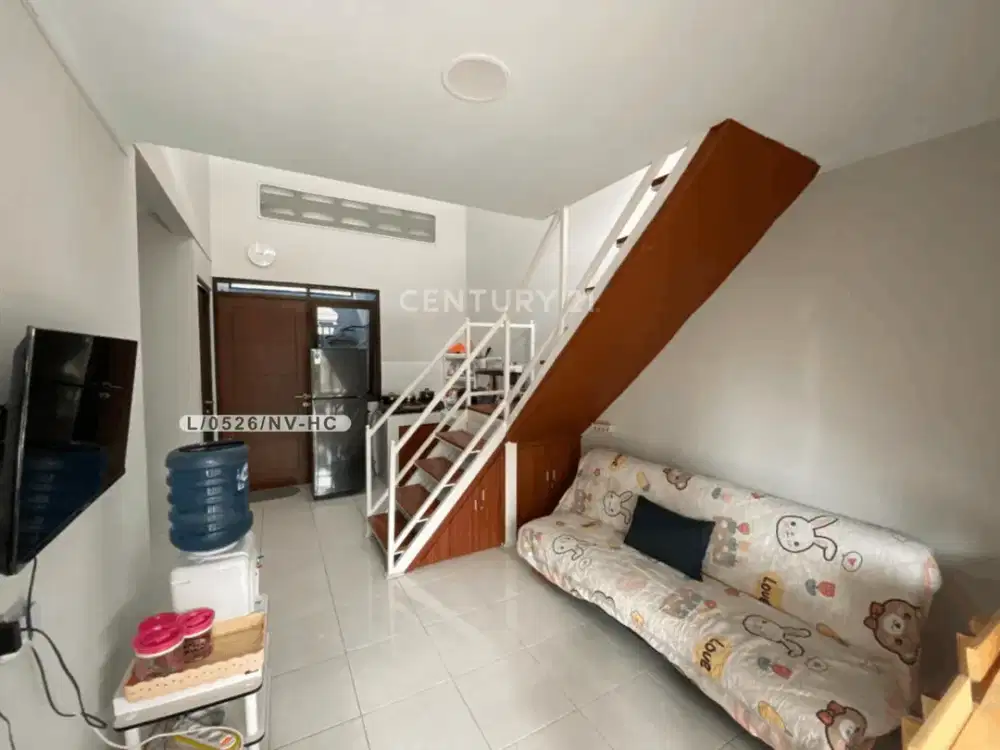 Rumah Dengan Mezanine Strategis Di Perumahan Sapphire Bandung