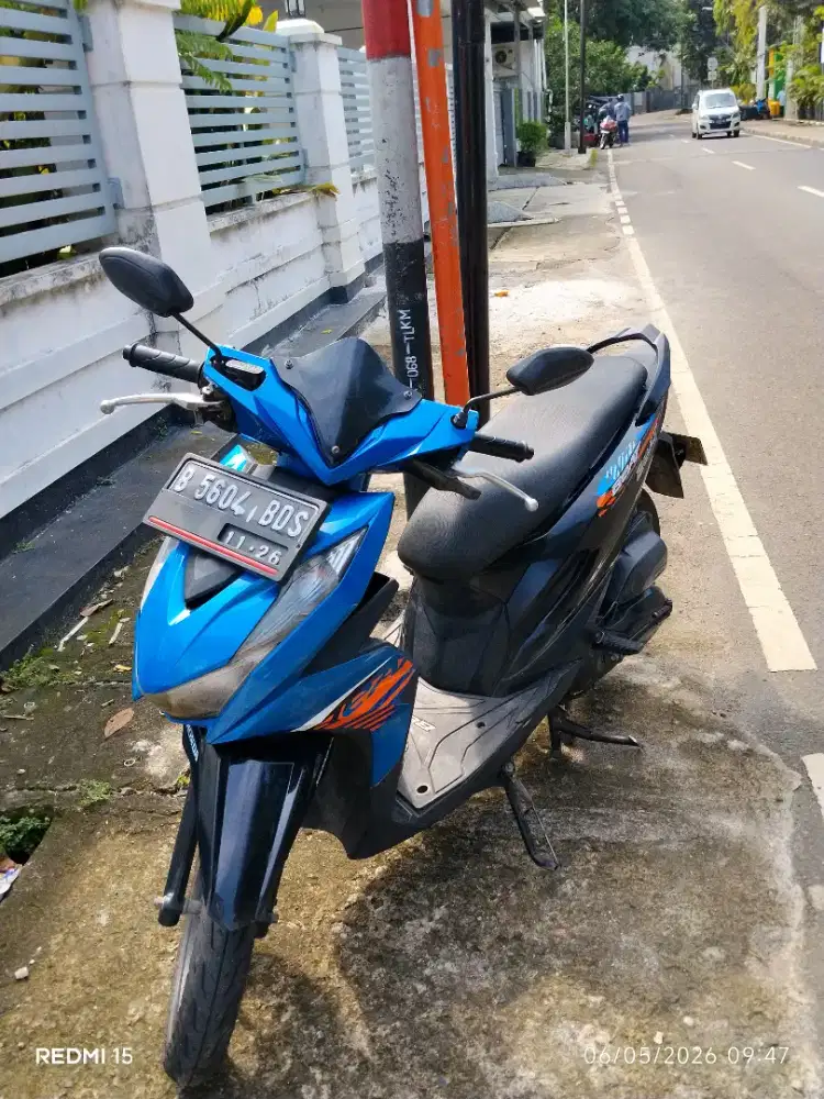 Pribadi Beat deluxe 2021 Pajak Hidup Lengkap murah tuker scoopy vario