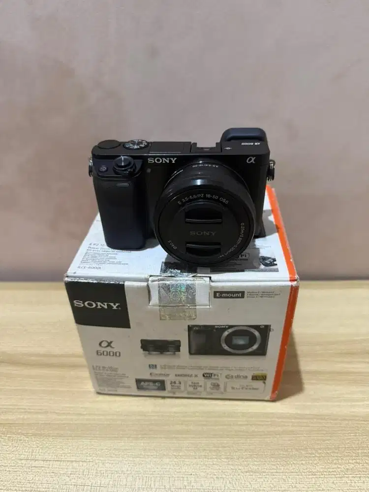 Sony A6000 Kit Fullshet Box Mulus sc Rendah