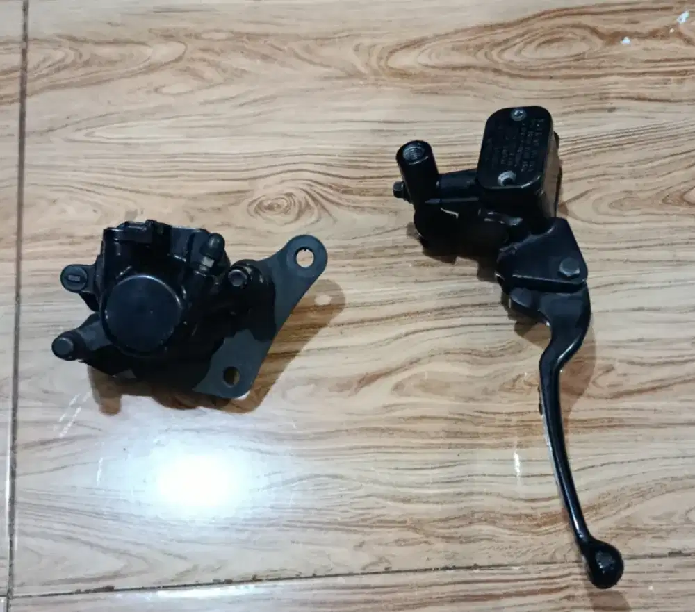 Master Rem Kaliper Depan Copotan Nmax Original