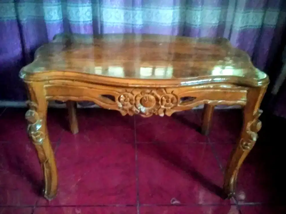 Meja Jati Minimalis Kecil Motif Ukiran