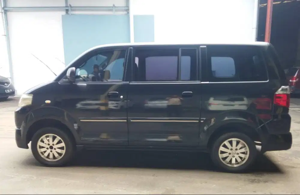 Suzuki APV 2012