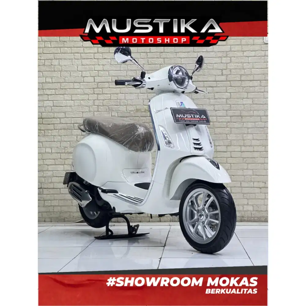 Odo 5rb Simpenan!!Vespa Primavera 150cc ABS 2022 White Mulus-Mustika