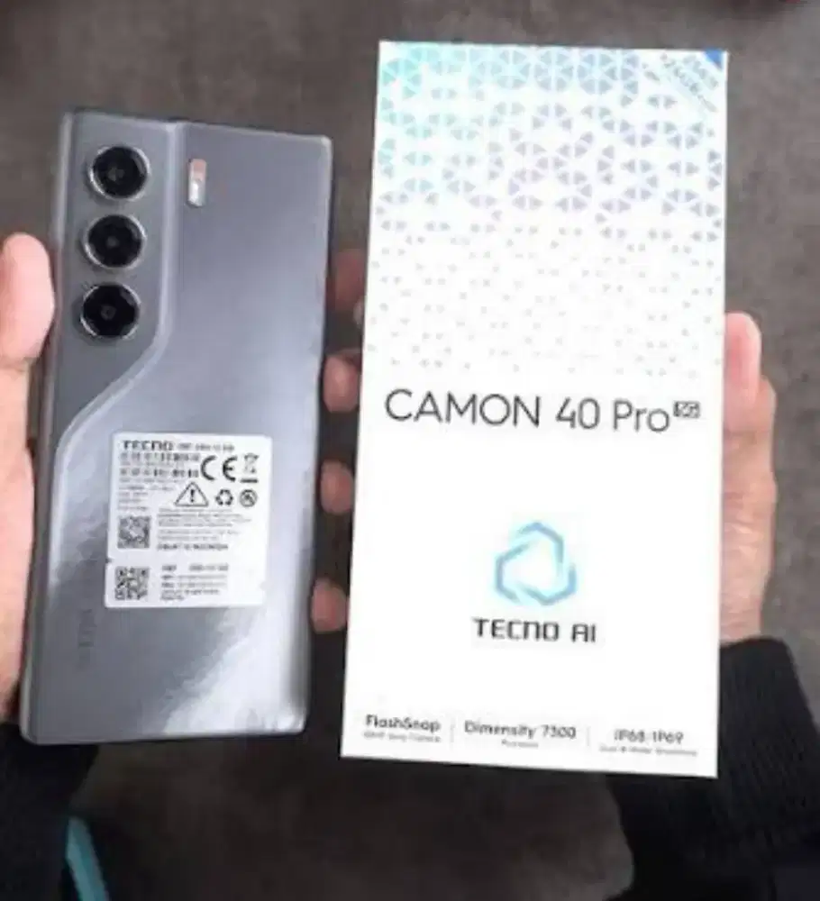 Tecno pova 40 pro 5G 8/256 Fullset nego