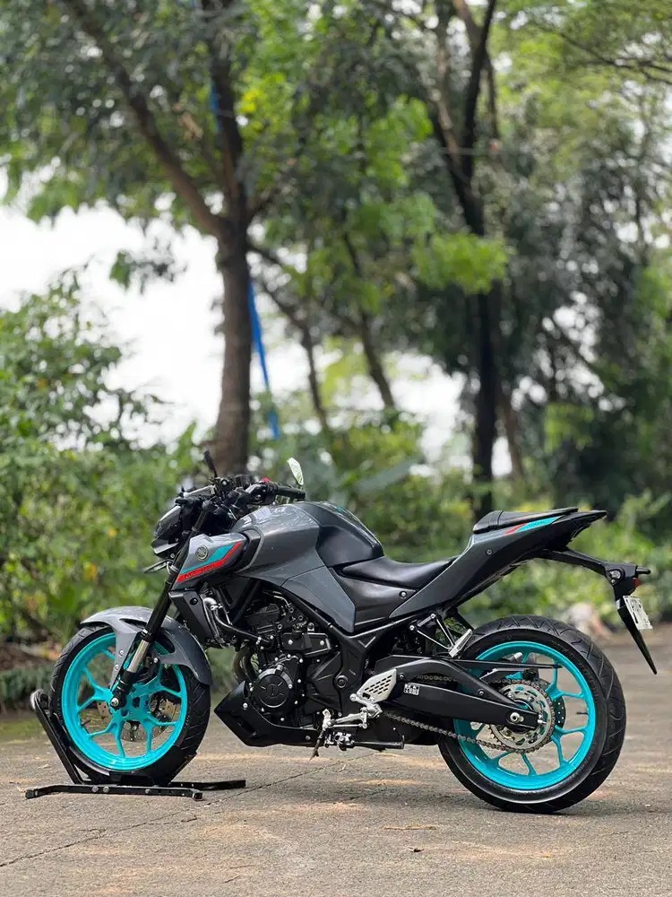 YAMAHA NEW MT25 2023 GREY KM LOW PAJAK ON LIKE NEW