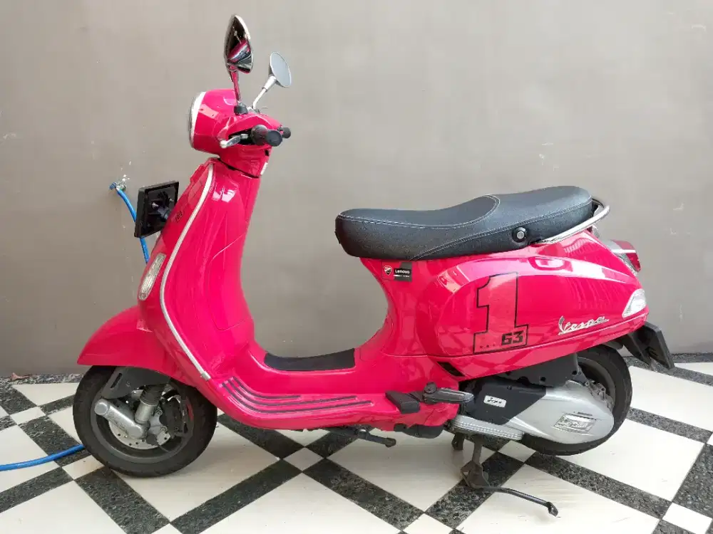 Vespa Lx 125 Merah Good Condition