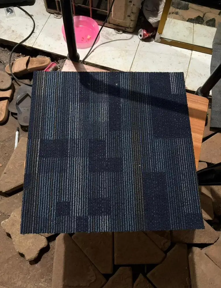 karpet tile ex kantor