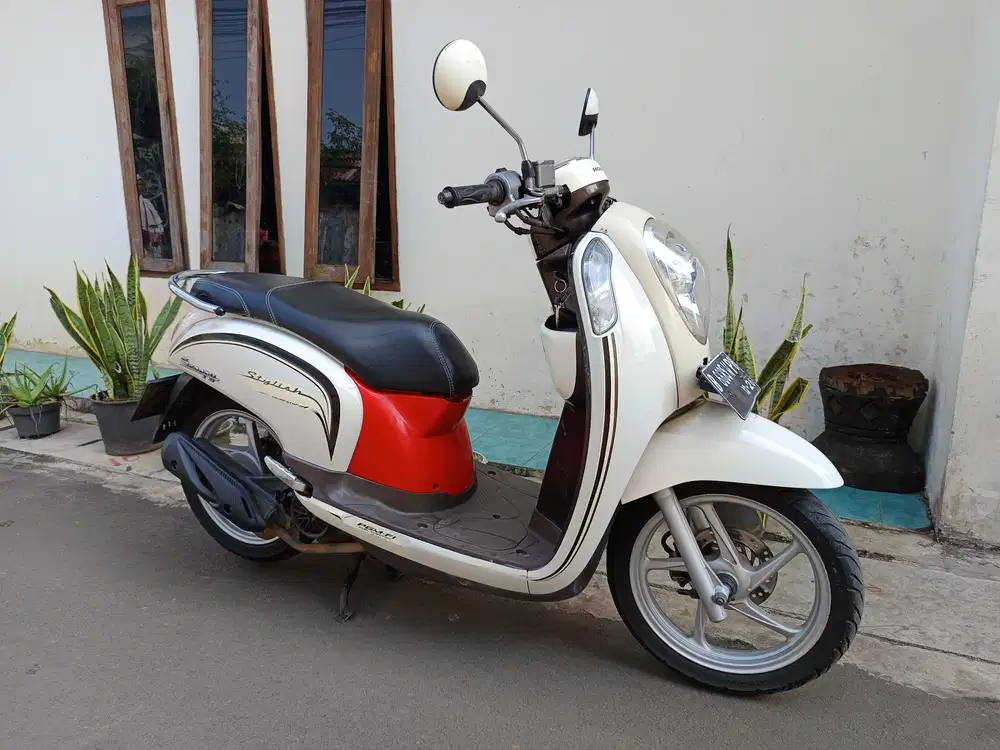 Honda scoopy esp 2017 lengkap mesin halus