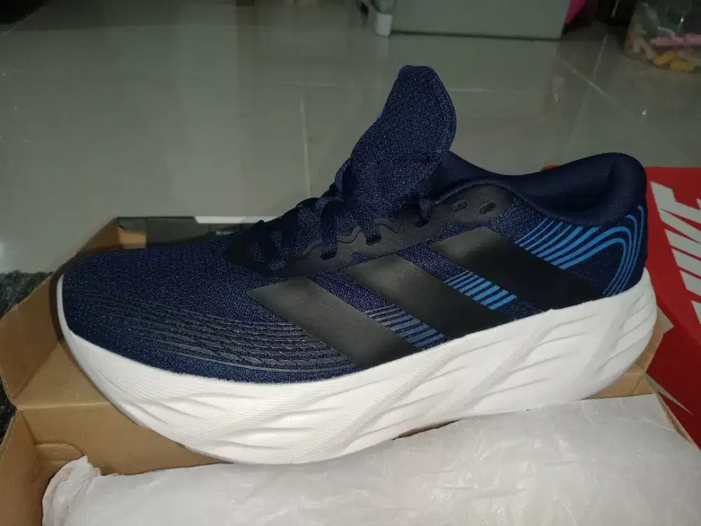 Adidas Galaxy 8