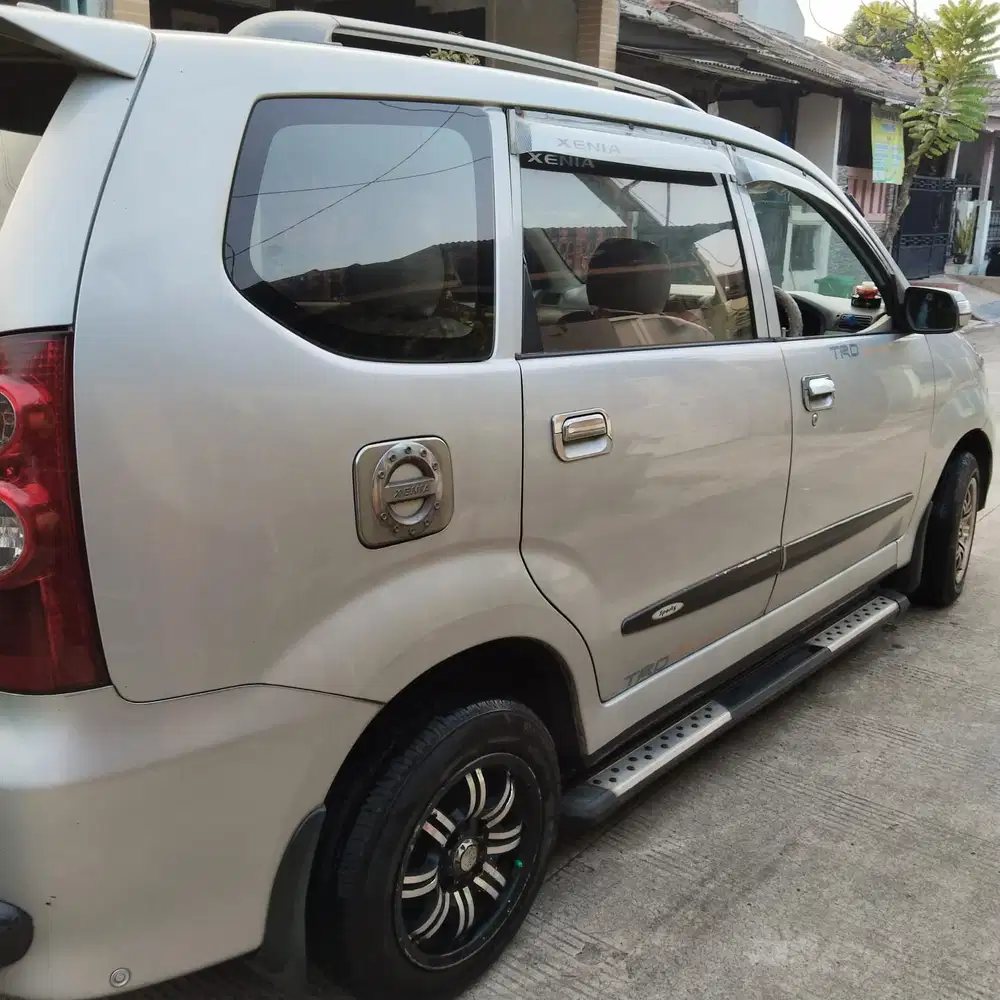 Daihatsu Xenia 2008 Bensin